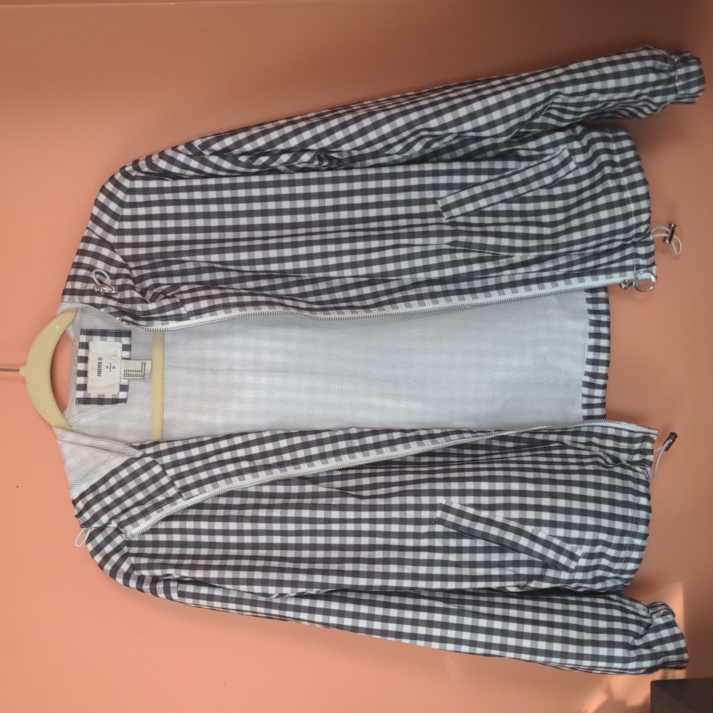 Cute Gingham Bomber jacket, size medium
